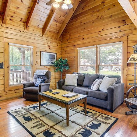 Pigeon Forge Cabin Premier Location And Hot Tub 외부 사진