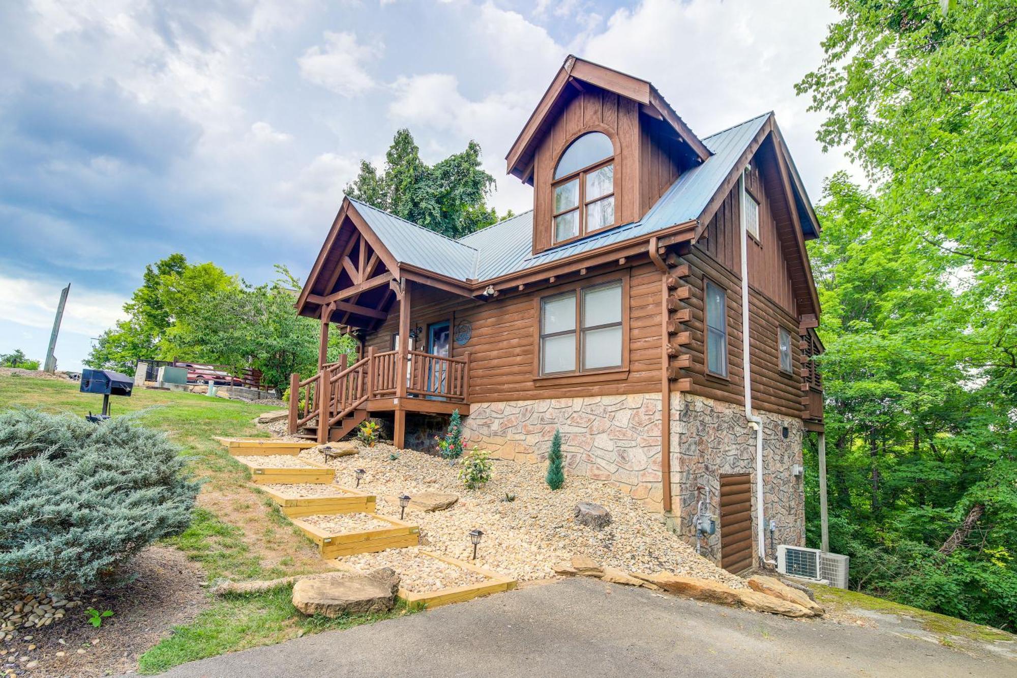 Pigeon Forge Cabin Premier Location And Hot Tub 외부 사진