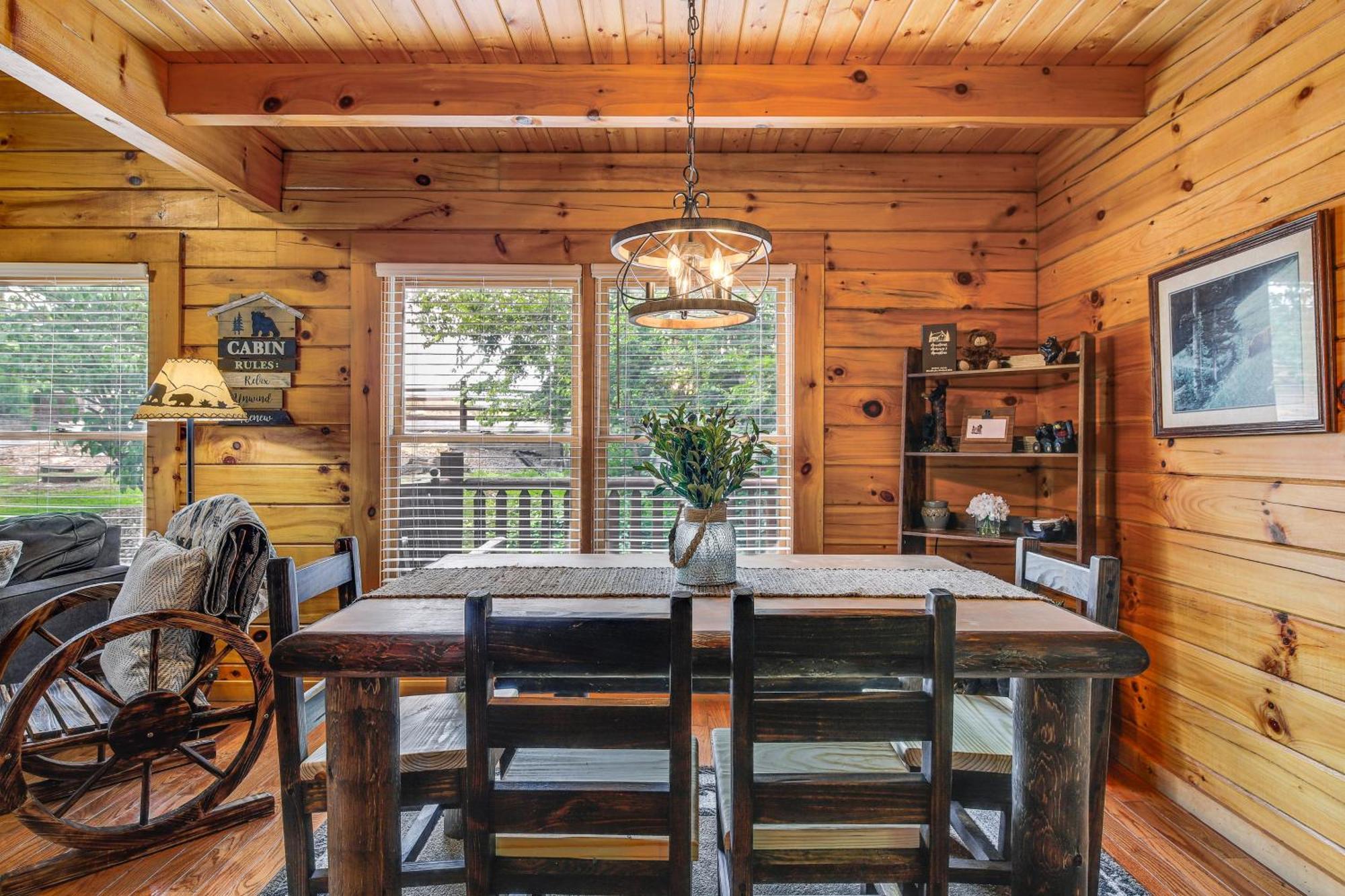 Pigeon Forge Cabin Premier Location And Hot Tub 외부 사진